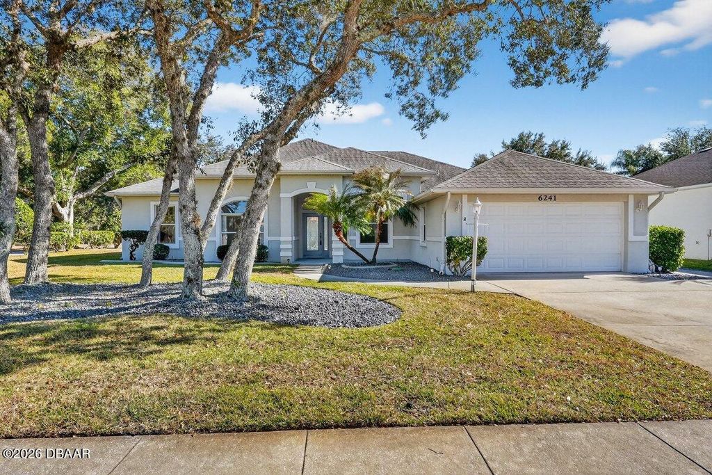6241 Saint Thomas Court, Port Orange, FL 32128