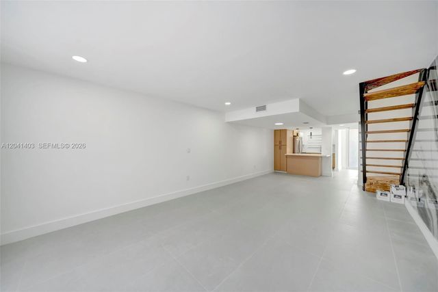 1083 W 38th Street 238, Hialeah, FL 33012