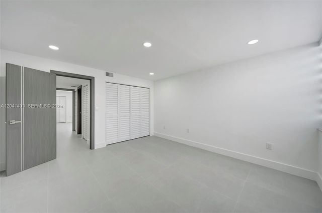 1083 W 38th Street 238, Hialeah, FL 33012