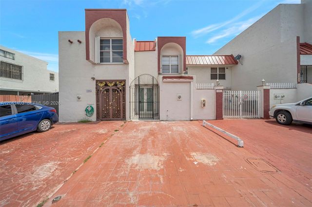 1083 W 38th Street 238, Hialeah, FL 33012