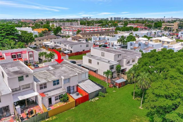 1083 W 38th Street 238, Hialeah, FL 33012