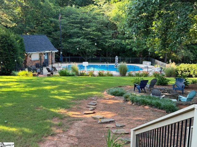 429 Waterford Point Drive, Boiling Springs, SC 29316