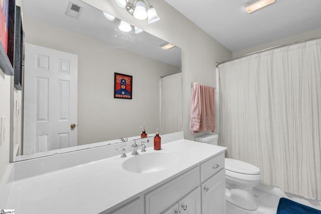 429 Waterford Point Drive, Boiling Springs, SC 29316