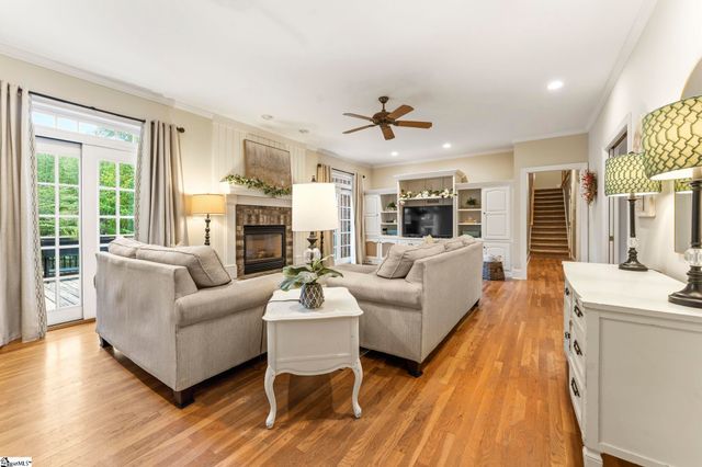 429 Waterford Point Drive, Boiling Springs, SC 29316
