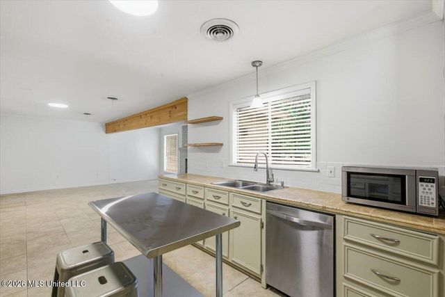 119 Pimlico Place, Jackson, MS 39211