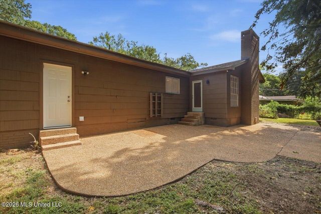 119 Pimlico Place, Jackson, MS 39211