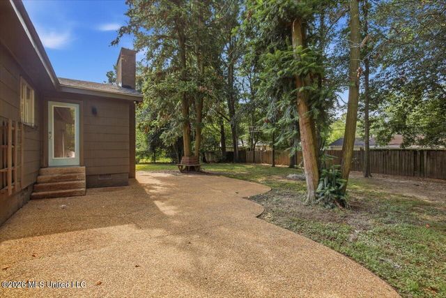 119 Pimlico Place, Jackson, MS 39211