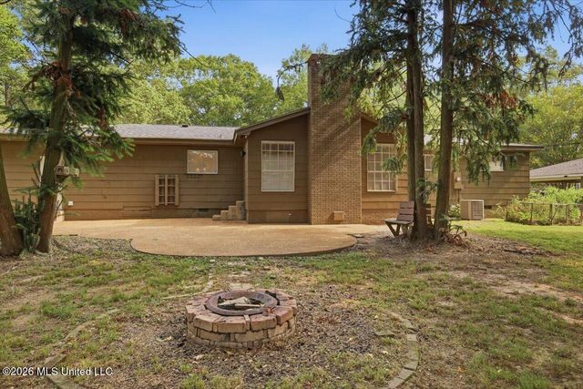 119 Pimlico Place, Jackson, MS 39211