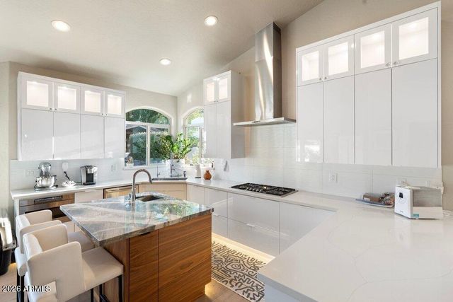 19617 E OCOTILLO Road, Queen Creek, AZ 85142