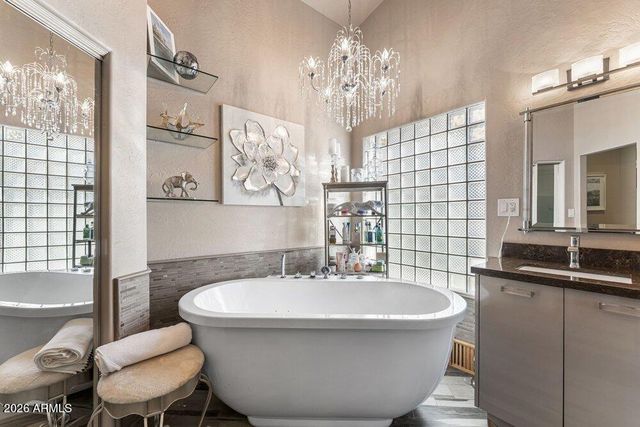 19617 E OCOTILLO Road, Queen Creek, AZ 85142