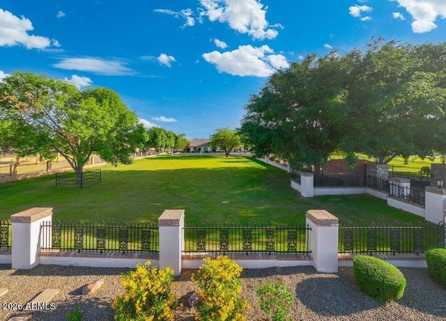 19617 E OCOTILLO Road, Queen Creek, AZ 85142