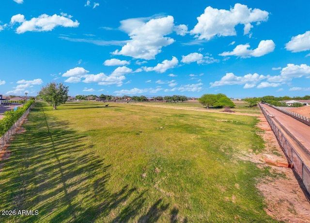 19617 E OCOTILLO Road, Queen Creek, AZ 85142