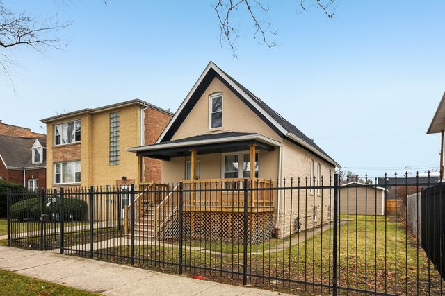 5718 W Superior Street, Chicago, IL 60644