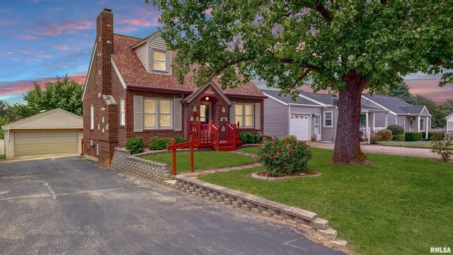 549 ROOSEVELT Street, Creve Coeur, IL 61610