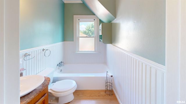 549 ROOSEVELT Street, Creve Coeur, IL 61610
