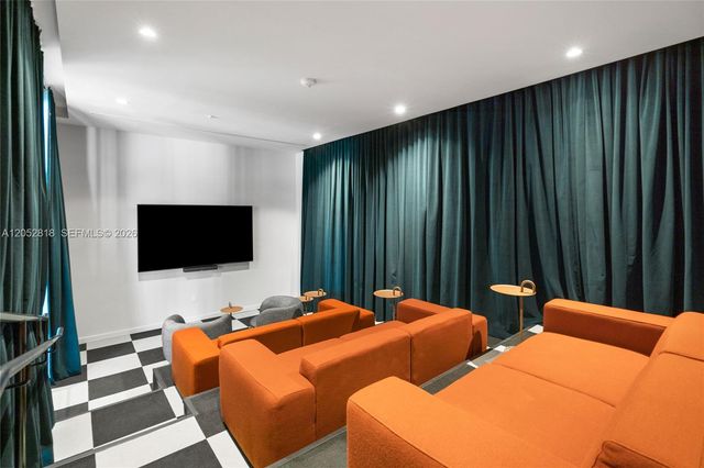 11 NE 6th Street 2204, Miami, FL 33132