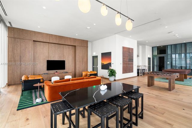 11 NE 6th Street 2204, Miami, FL 33132