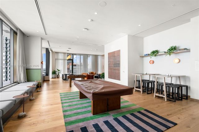 11 NE 6th Street 2204, Miami, FL 33132
