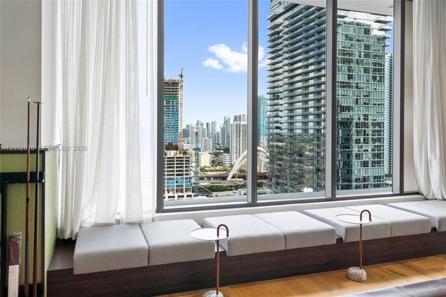 11 NE 6th Street 2204, Miami, FL 33132