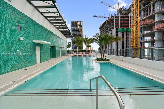 11 NE 6th Street 2204, Miami, FL 33132