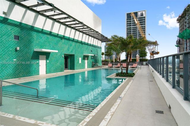11 NE 6th Street 2204, Miami, FL 33132