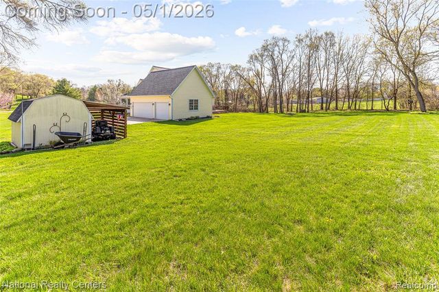 3983 Wing Drive, Pinckney, MI 48169