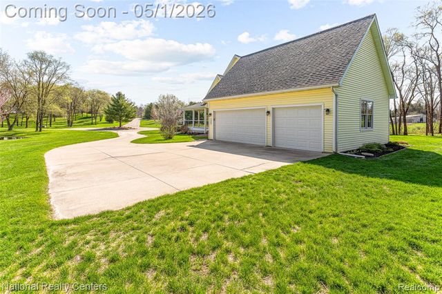 3983 Wing Drive, Pinckney, MI 48169