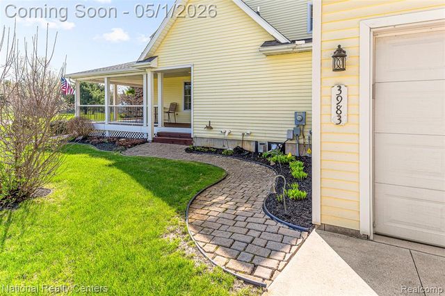 3983 Wing Drive, Pinckney, MI 48169