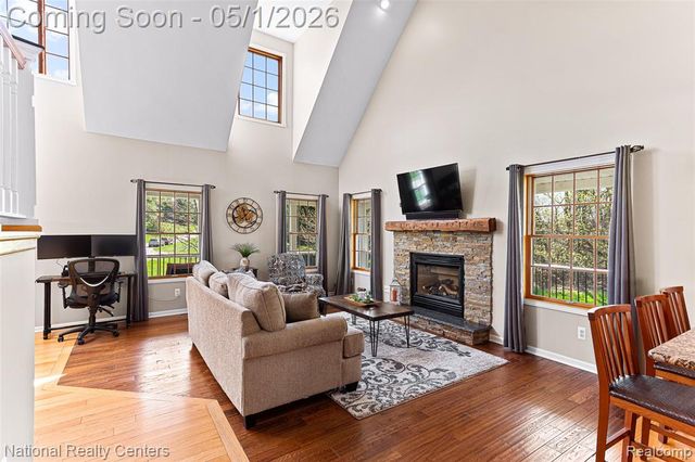 3983 Wing Drive, Pinckney, MI 48169