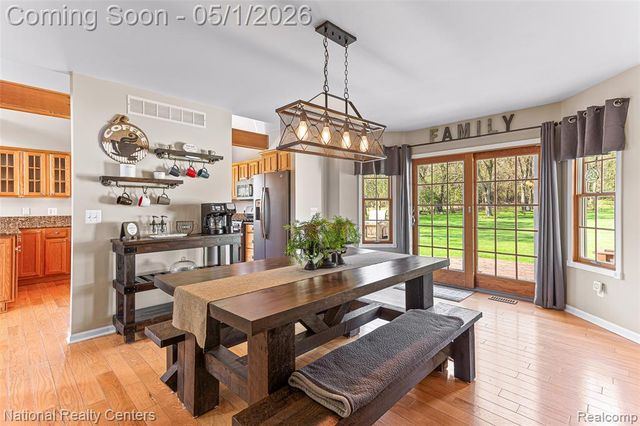 3983 Wing Drive, Pinckney, MI 48169