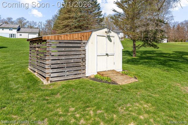 3983 Wing Drive, Pinckney, MI 48169