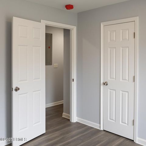 58 Big Road, Beaufort, SC 29906