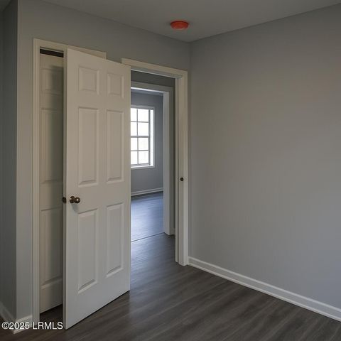 58 Big Road, Beaufort, SC 29906