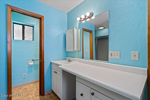 9603 N STRAHORN RD, Hayden Lake, ID 83835