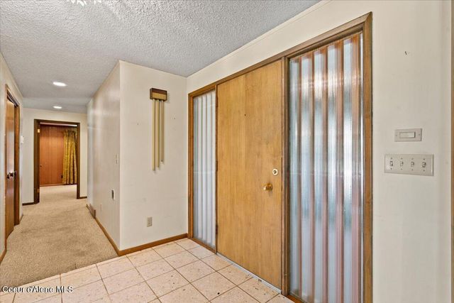 9603 N STRAHORN RD, Hayden Lake, ID 83835