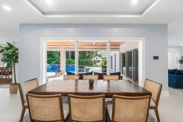 917 SW 36th Court, Boynton Beach, FL 33435