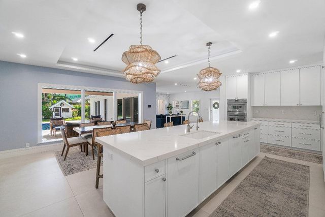 917 SW 36th Court, Boynton Beach, FL 33435