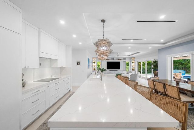 917 SW 36th Court, Boynton Beach, FL 33435