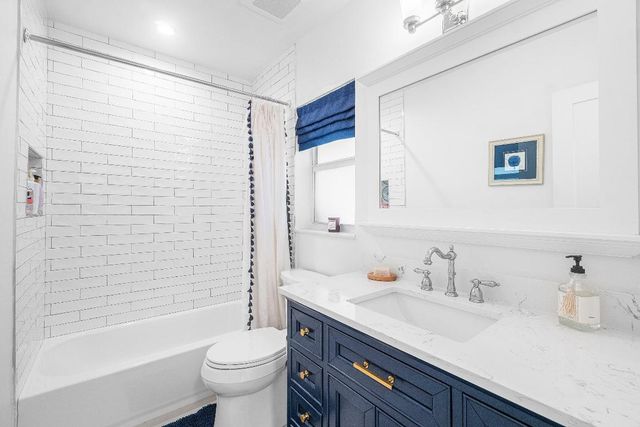 917 SW 36th Court, Boynton Beach, FL 33435