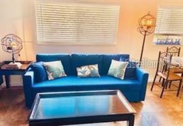 3206 W AZEELE STREET 220, Tampa, FL 33609