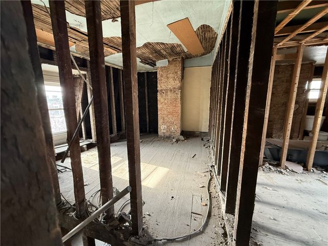 405-409 52nd, Lawrenceville, PA 15201