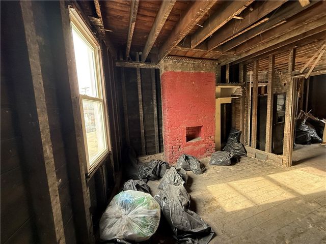 405-409 52nd, Lawrenceville, PA 15201