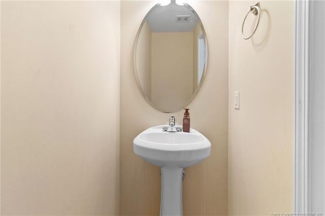 2041 Gray Goose Loop, Fayetteville, NC 28306