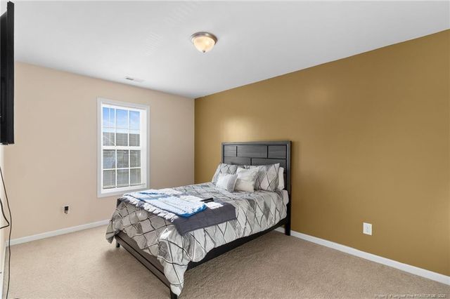 2041 Gray Goose Loop, Fayetteville, NC 28306