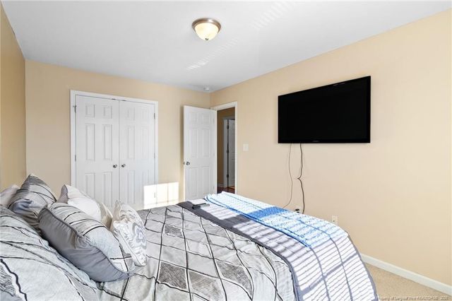 2041 Gray Goose Loop, Fayetteville, NC 28306