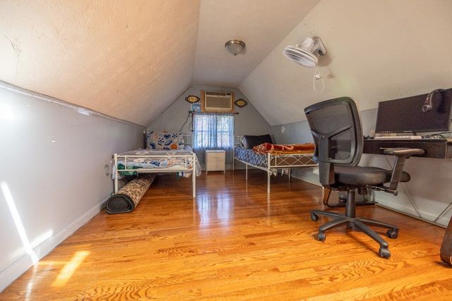 91 Independence Street, Rochester, NY 14611