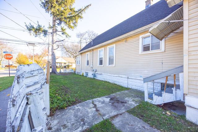 91 Independence Street, Rochester, NY 14611