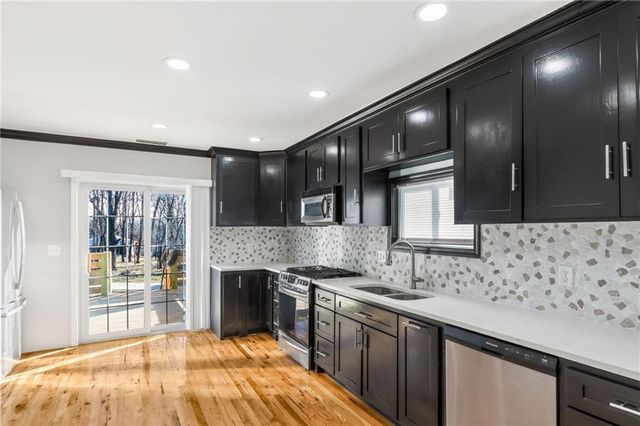 2455 S 18th Street, Kansas City, KS 66106