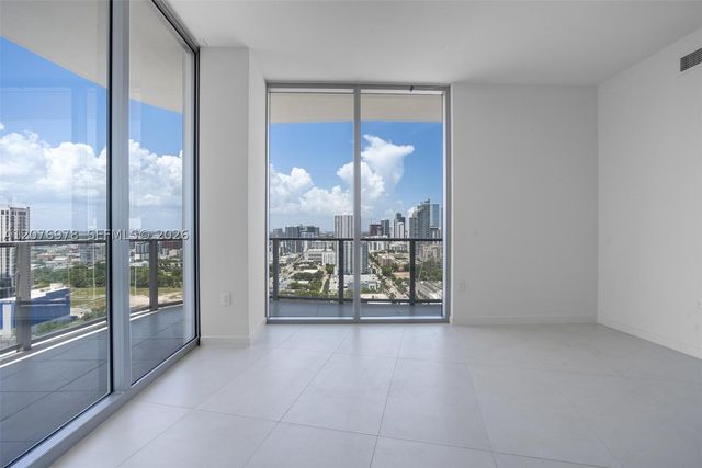 1400 Biscayne Blvd 2507, Miami, FL 33132