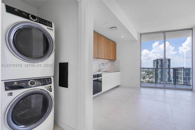 1400 Biscayne Blvd 2507, Miami, FL 33132